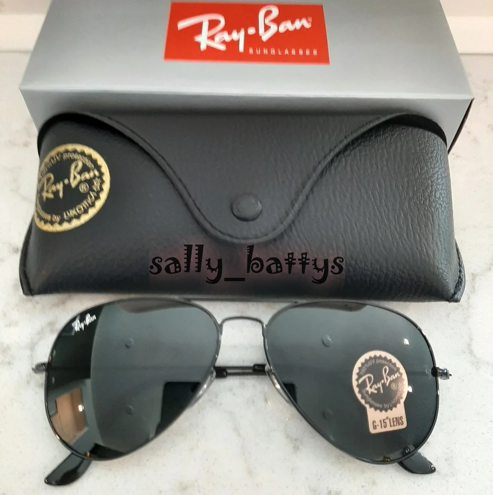 Ray-Ban (Store Display) Aviator All Black RB3025 Classic - Picture 4 of 13